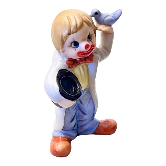 VTG 1985 Enesco Circus CLOWN FIGURINE Magician Hat Blue Bird 3" Porcelain Boy - Picture 2 of 7